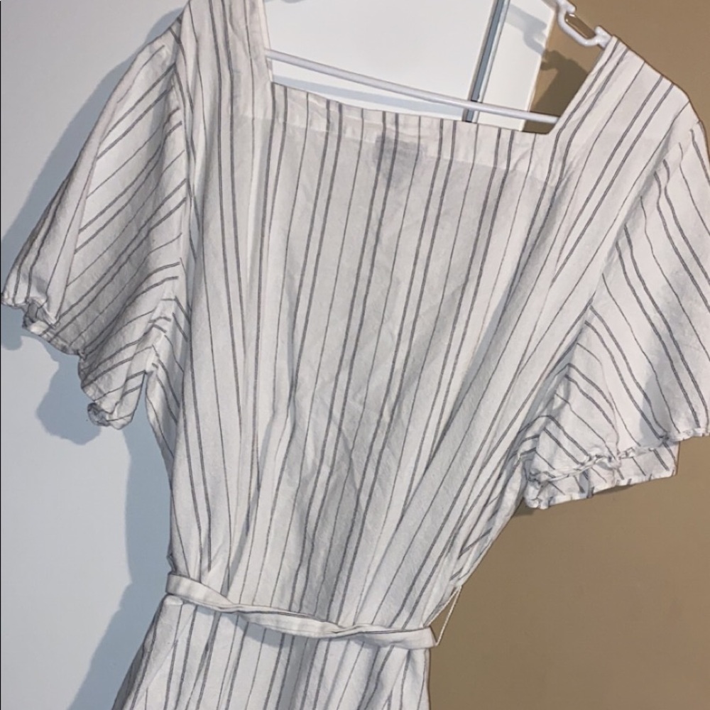 Belted button down tunic - Picture 3 of 3